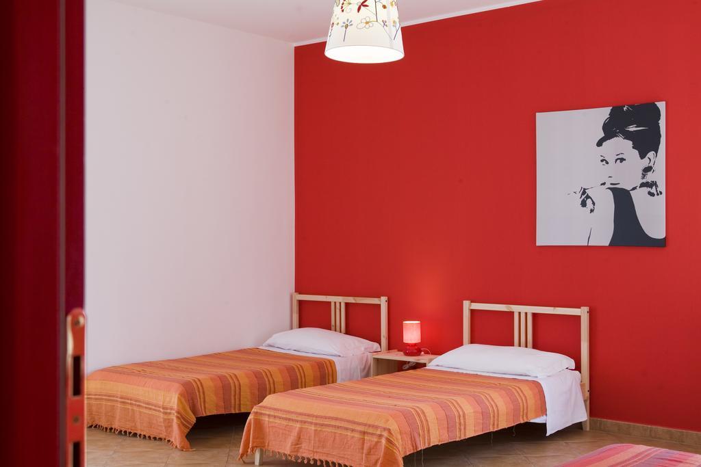 B&B La Gatta Bianca Oliveri Chambre photo