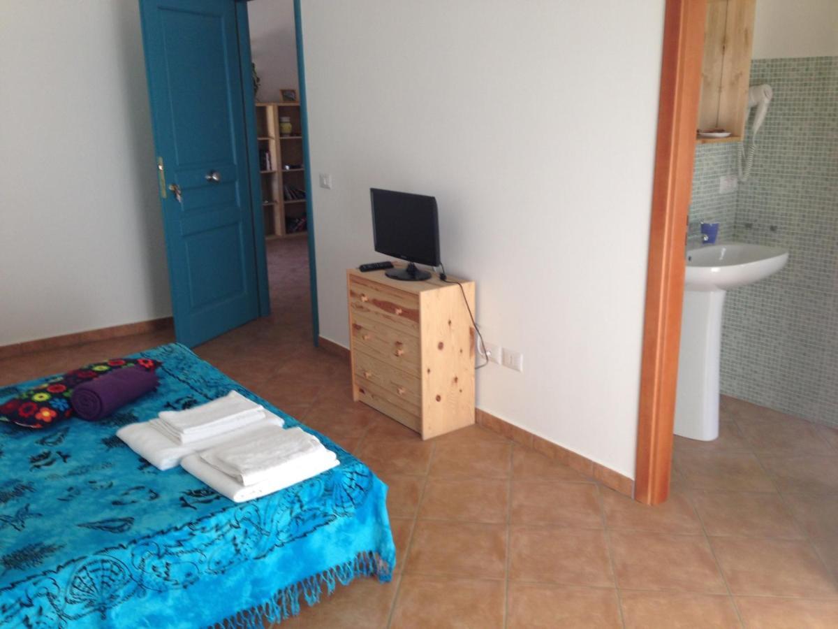 B&B La Gatta Bianca Oliveri Chambre photo